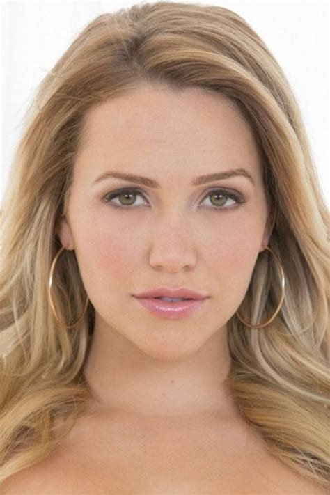 mia malkova pornhub|Mia Malkova Hardcore Porn Videos 